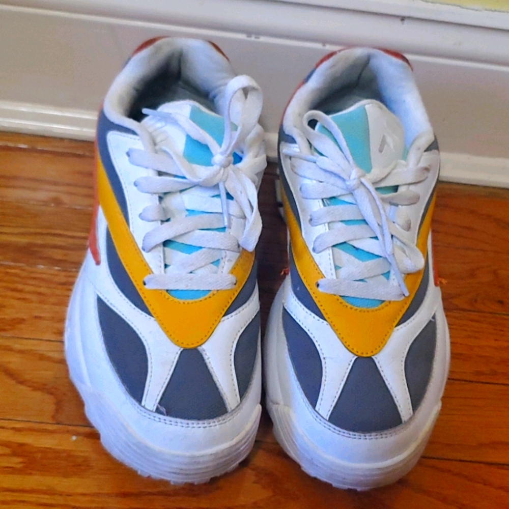 Fila - Picture 3 of 4